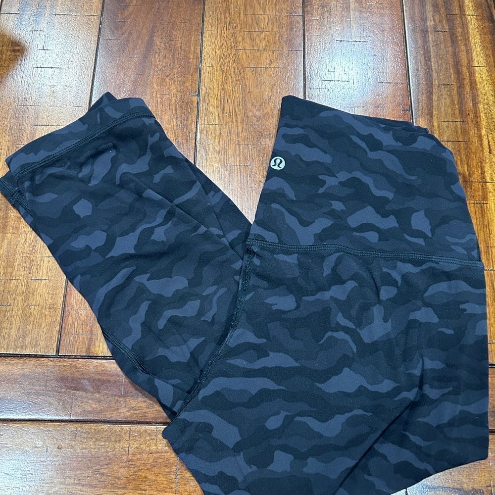 Lululemon Align Crop 21”